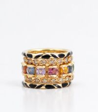 18k gouden ringen met mix saffier, diamanten en zwart emaille.